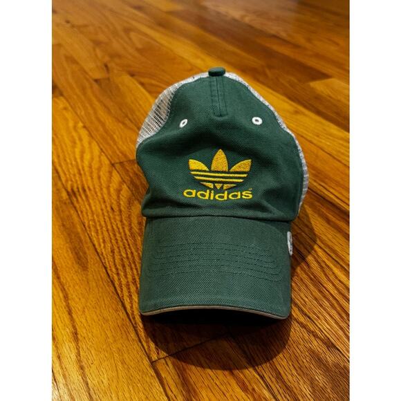 Vintage Adidas Hat | Y2K Streetwear| c. 2000s - Picture 2 of 6